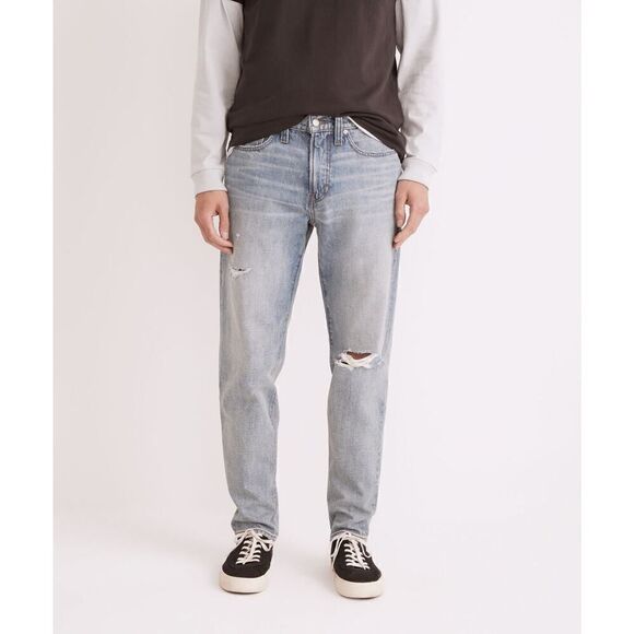 Madewell Other - MADEWELL Relaxed Taper Jeans in Corlett Wash MSRP $148 33X32